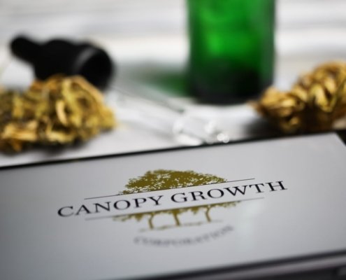 canopy-growth-to-issue-$200-million-in-new-stock-shares-|-how-to-order-skittles-moonrock-online