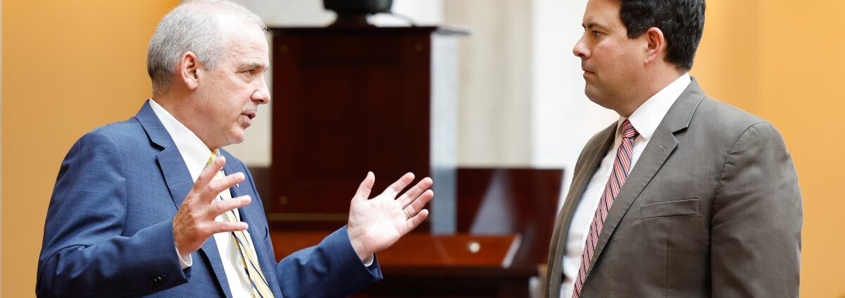 ohio-gop-infighting-stalls-marijuana-legislation-|-how-to-order-skittles-moonrock-online